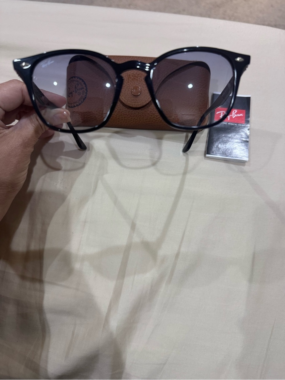 Ray-Ban Black Sunglasses with Brown Case - Picture 2 of 9
